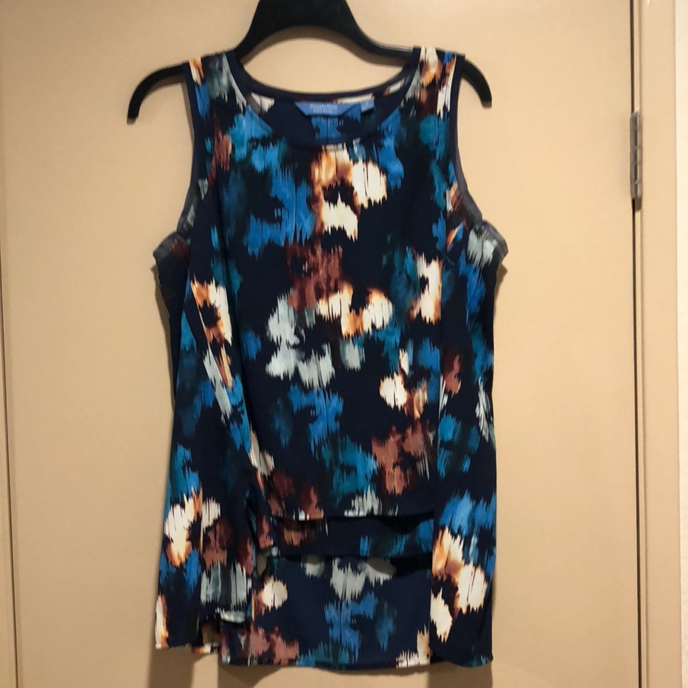 Simply Vera Sleeveless Top- medium